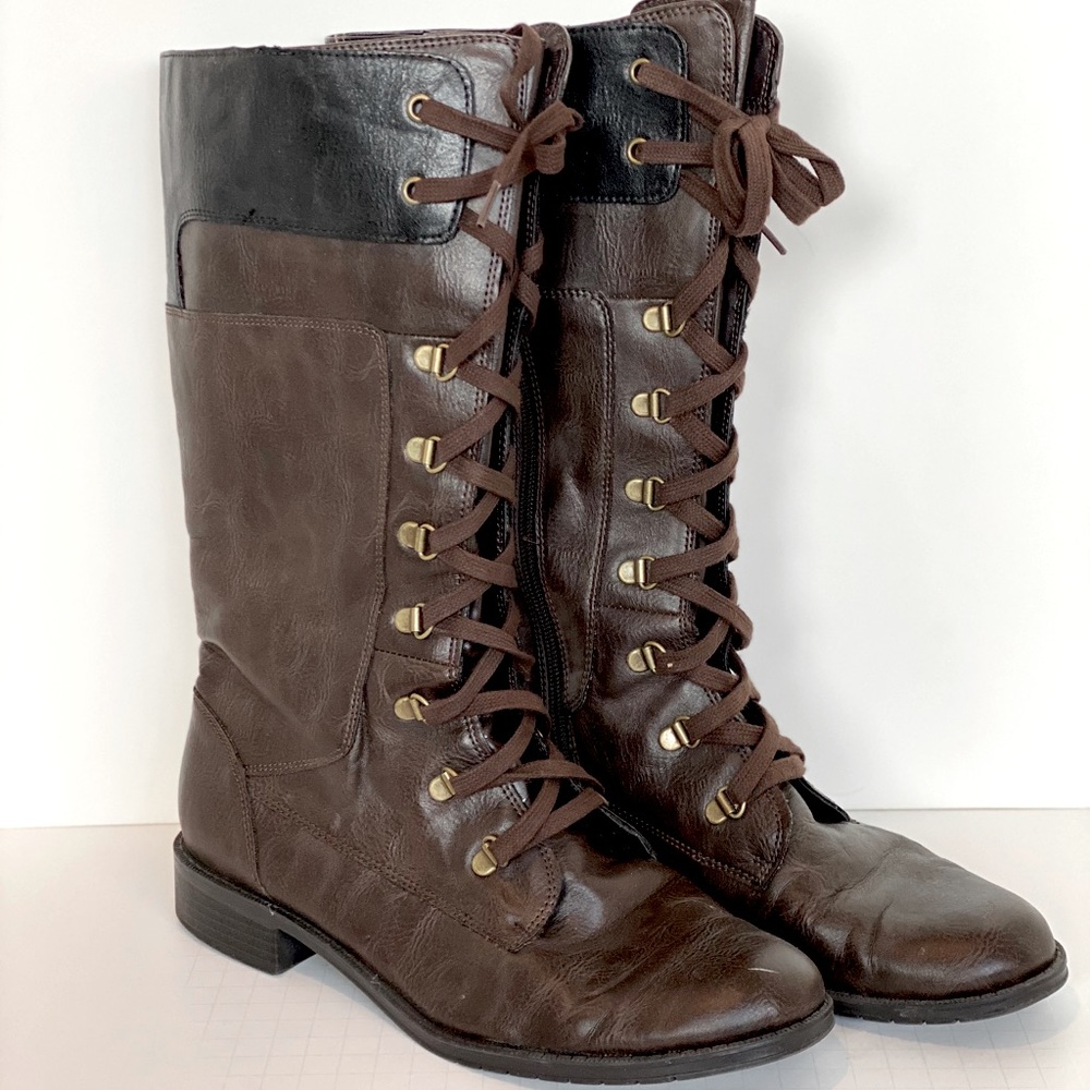 Women’s Aerosoles Boots Sz 11 Inside zipper